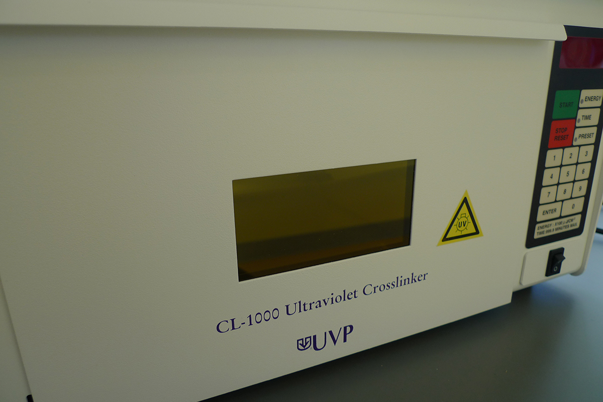 UV Crosslinker-resized